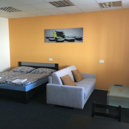 Apartment Corriger Usti nad Orlici Ngoại thất bức ảnh